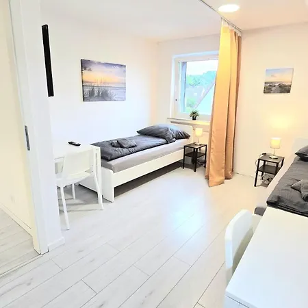Monteurwohnung Mit Terrasse, 6 Zimmer, Voll Ausgestattet, Waesche Inklusive, Kostenfreier Parkplatz Und Wlan - Kp01 Iserlohn