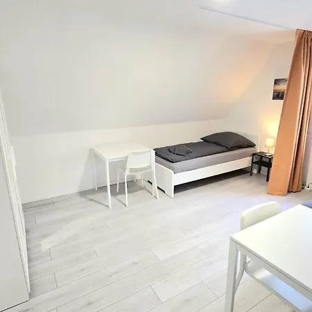 Monteurwohnung Mit Terrasse, 6 Zimmer, Voll Ausgestattet, Waesche Inklusive, Kostenfreier Parkplatz Und Wlan - Kp01 Daire Iserlohn
